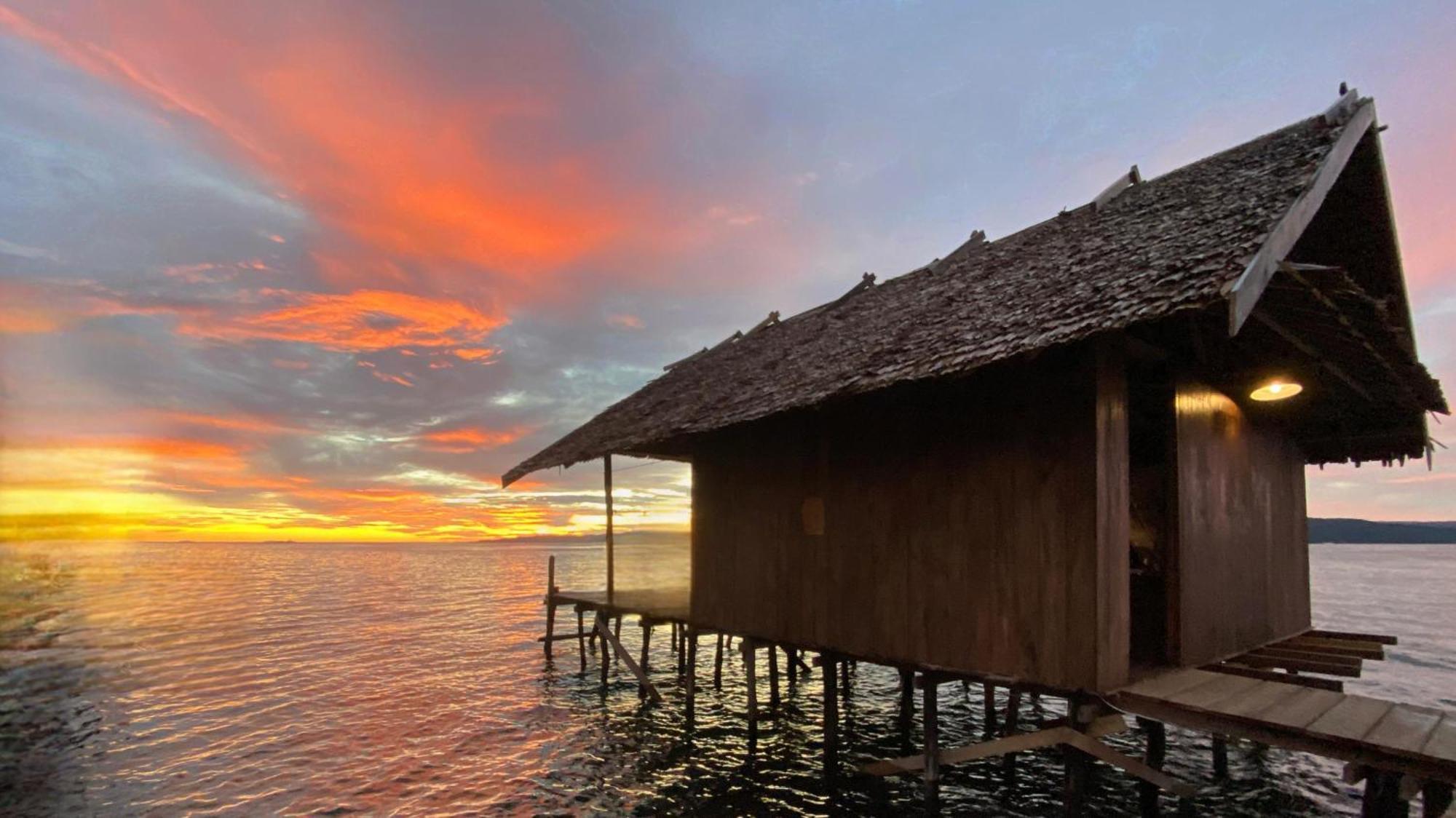 Mansuar Raja Ampat Bungalows Kri Exterior photo